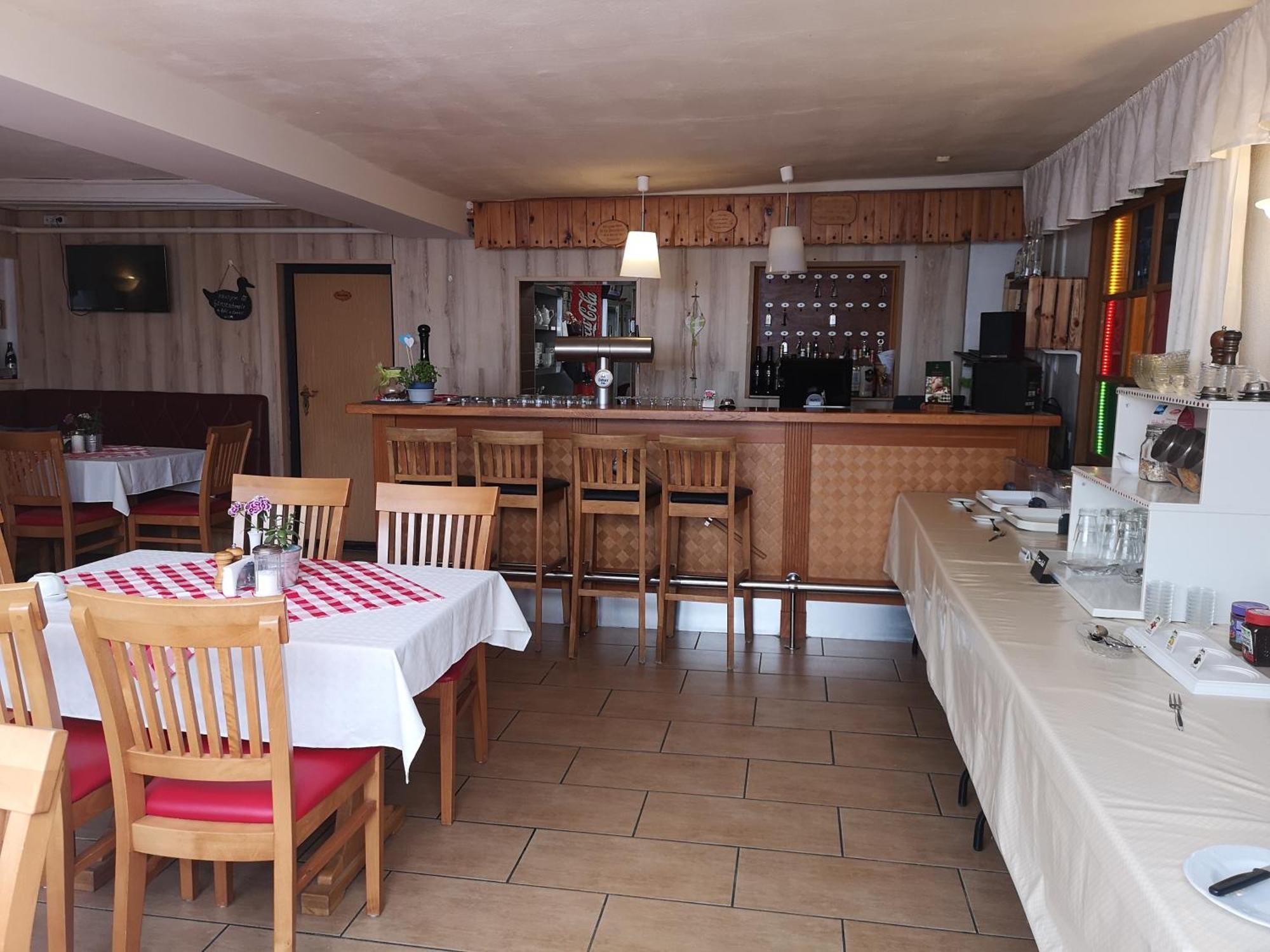 Uschi'S Gasthof Neuendorf  Εξωτερικό φωτογραφία