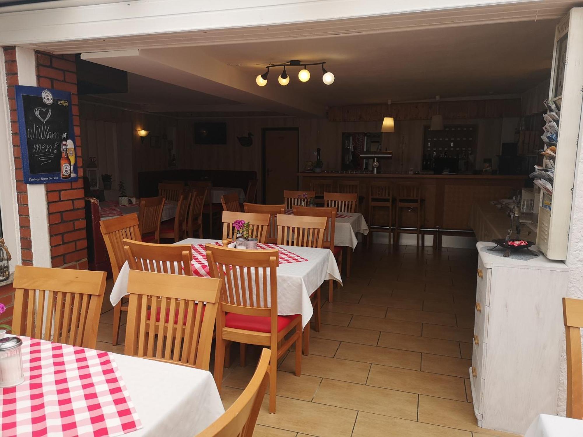 Uschi'S Gasthof Neuendorf  Εξωτερικό φωτογραφία